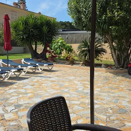 Дом отдыха Casa La Siesta- Ruhiges In Cala Ratjada, 300 M Vom Son Moll Entfernt